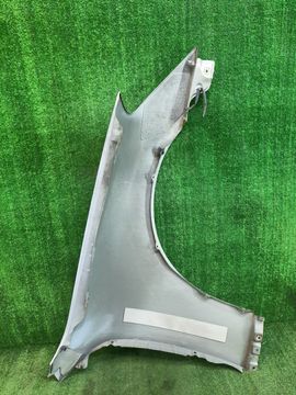 КРЫЛО НА NISSAN SKYLINE V35