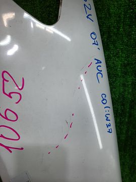 КРЫЛО НА MITSUBISHI LANCER CS2V