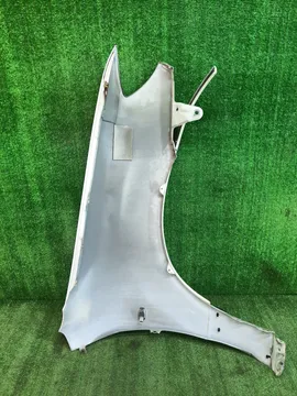 КРЫЛО НА MITSUBISHI AIRTREK CU2W