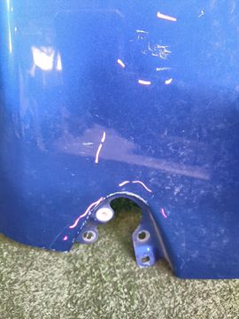 КРЫЛО НА TOYOTA AQUA NHP10