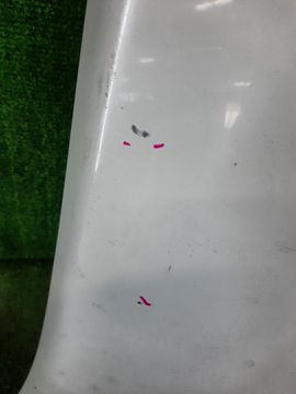 КРЫЛО НА MITSUBISHI LANCER CS2V