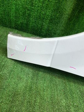 КРЫЛО НА MITSUBISHI AIRTREK CU2W