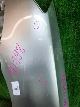 КРЫЛО НА TOYOTA AVENSIS AZT251