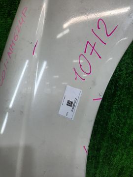 КРЫЛО НА HONDA ODYSSEY RA6