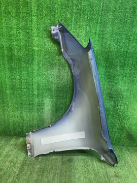 КРЫЛО НА NISSAN SKYLINE V35