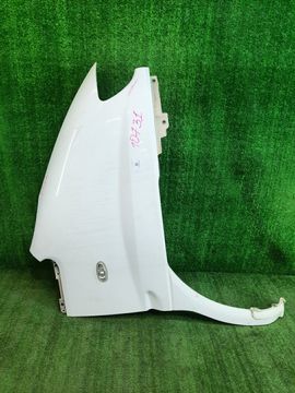 КРЫЛО НА MITSUBISHI DELICA PD6W