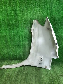 КРЫЛО НА MITSUBISHI DELICA PD6W