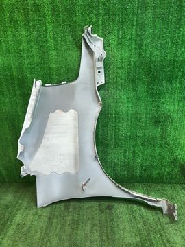 КРЫЛО НА NISSAN SERENA TC24