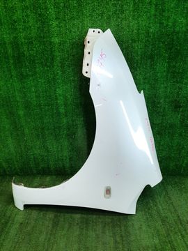 КРЫЛО НА TOYOTA PRIUS NHW20