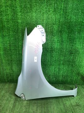 КРЫЛО НА TOYOTA COROLLA FIELDER ZRE142G