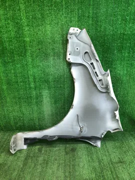 КРЫЛО НА TOYOTA PRIUS NHW20