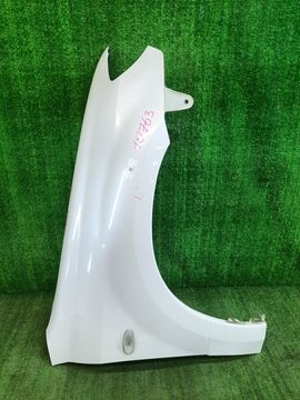 КРЫЛО НА MITSUBISHI AIRTREK CU2W