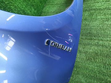 КРЫЛО НА TOYOTA AQUA NHP10