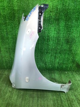 КРЫЛО НА TOYOTA COROLLA RUNX ZZE123