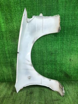 КРЫЛО НА TOYOTA COROLLA LEVIN AE111