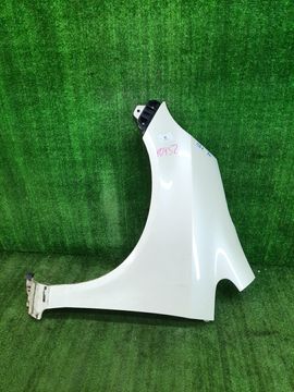 КРЫЛО НА HONDA FIT GD1