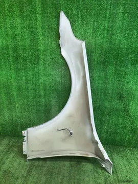 КРЫЛО НА BMW 5-SERIES E60