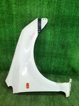 КРЫЛО НА HONDA STREAM RN1