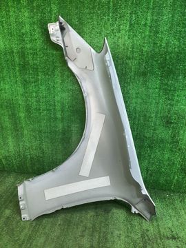 КРЫЛО НА NISSAN SKYLINE V35