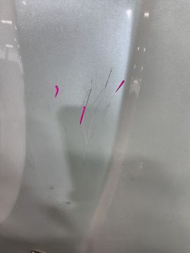 КРЫЛО НА TOYOTA ISIS ZNM10G