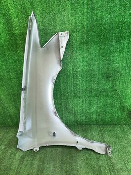 КРЫЛО НА TOYOTA VISTA SV50