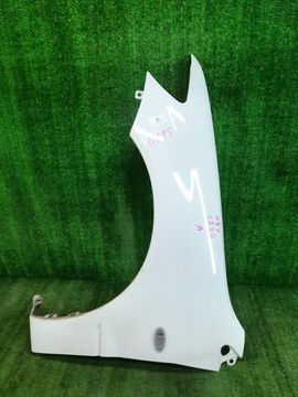 КРЫЛО НА MITSUBISHI LANCER CS2V