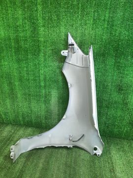 КРЫЛО НА MITSUBISHI LANCER CEDIA CS5A