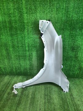 КРЫЛО НА HONDA VEZEL RV5