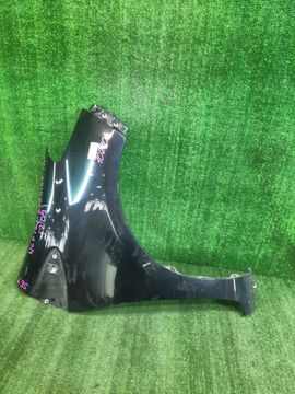 КРЫЛО НА TOYOTA VITZ KSP130