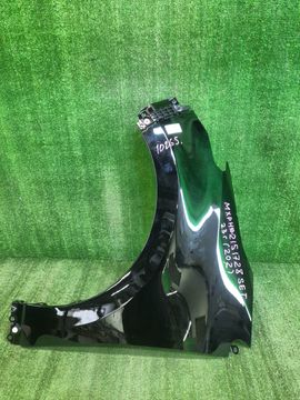 КРЫЛО НА TOYOTA YARIS MXPH10