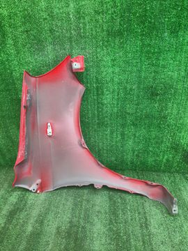 КРЫЛО НА TOYOTA VITZ NCP10