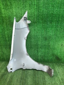 КРЫЛО НА MITSUBISHI LANCER CEDIA CS5W