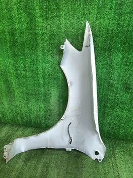 КРЫЛО НА MITSUBISHI LANCER CS2V