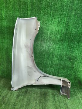 КРЫЛО НА SUZUKI ESCUDO TL52W