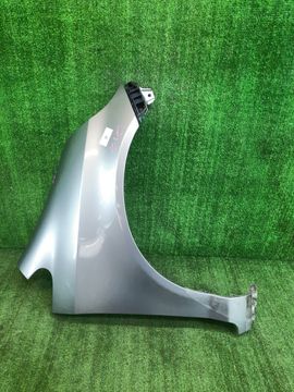 КРЫЛО НА HONDA FIT GD1