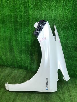 КРЫЛО НА TOYOTA PRIUS ZVW30