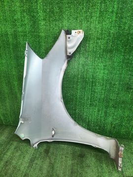 КРЫЛО НА HONDA STREAM RN1