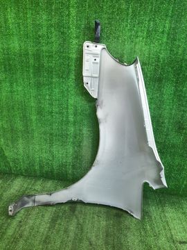 КРЫЛО НА TOYOTA NADIA SXN10
