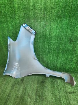 КРЫЛО НА TOYOTA VITZ KSP130