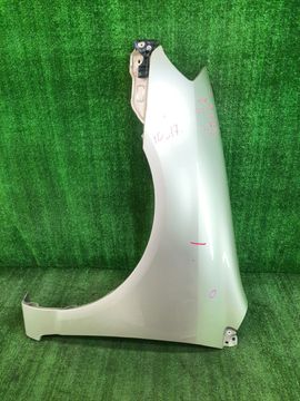 КРЫЛО НА TOYOTA COROLLA NZE121