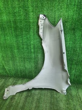 КРЫЛО НА TOYOTA COROLLA FIELDER NZE121G