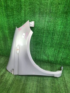 КРЫЛО НА TOYOTA VITZ NCP10