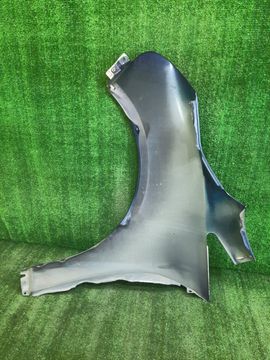 КРЫЛО НА MITSUBISHI GRANDIS NA4W