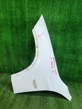 КРЫЛО НА BMW X1 E84