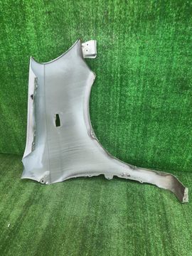 КРЫЛО НА TOYOTA VITZ NCP10