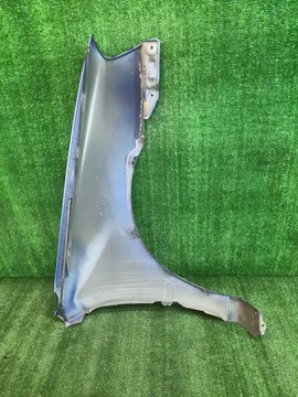 КРЫЛО НА TOYOTA STARLET EP91