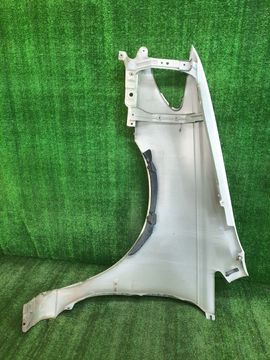 КРЫЛО НА NISSAN PRESAGE U30