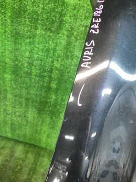 КРЫЛО НА TOYOTA AURIS NZE181H