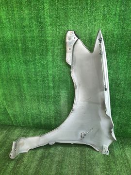 КРЫЛО НА TOYOTA COROLLA FIELDER ZZE122G