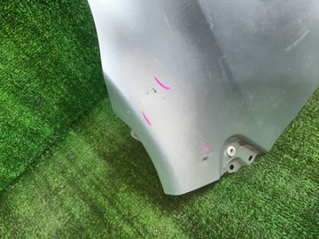 КРЫЛО НА TOYOTA COROLLA FIELDER ZRE142G